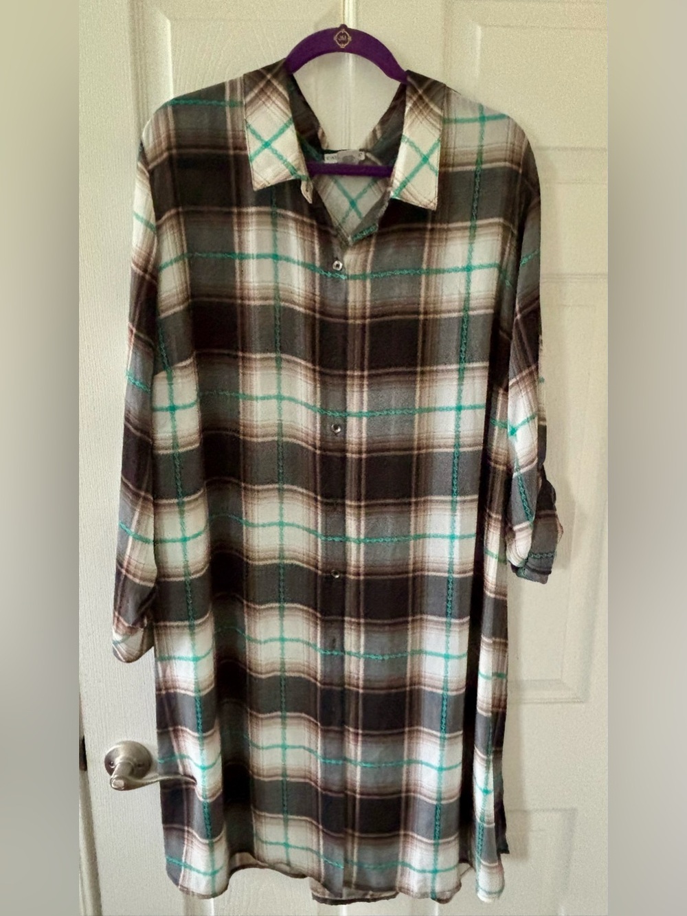 Catherines Black and White Plaid Long Button-Front Shirt